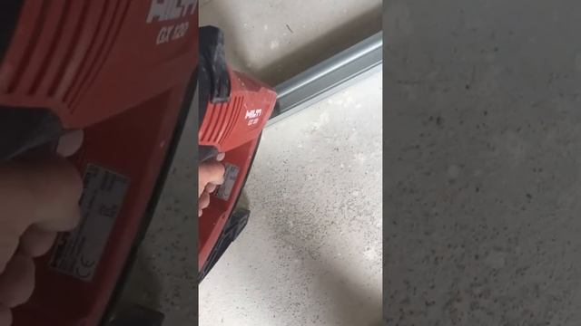 Hilti GX120. Работа с профилем смотреть онлайн