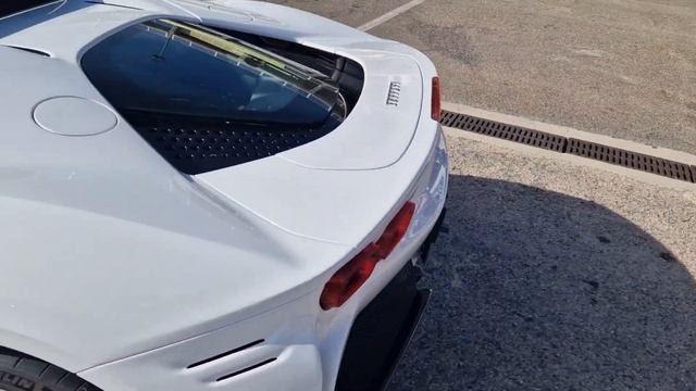 Hablando de este FERRARI SF90 (Evento Raúl Ituarte) смотреть онлайн