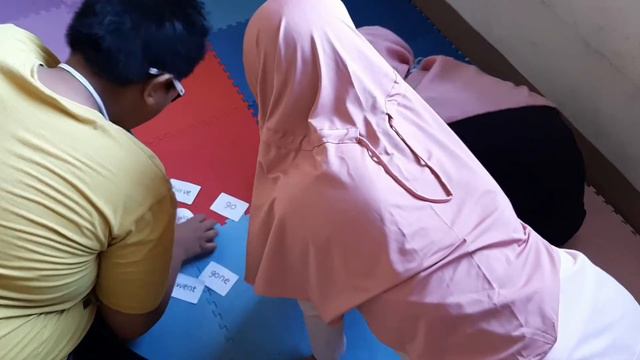 ENGLISH CLASS CM - Match the basic form, simple past and past participle verb! смотреть онлайн