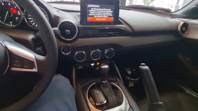 Reseña Mazda MX-5 RF 2022 смотреть онлайн