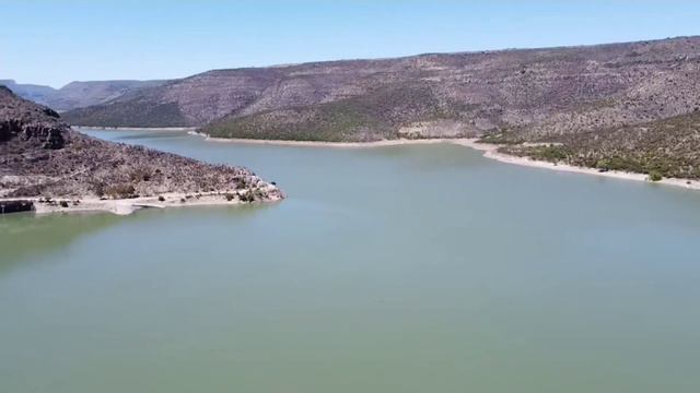 Presa Guadalupe Victoria, Durango a 90 metros de altura смотреть онлайн