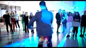 Gatica & Costin bachata social dance @bachatasensual Christmas Party 17th Dec 2022