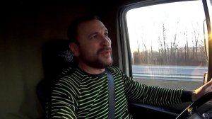 Как устроиться дальнобойщиком без опыта