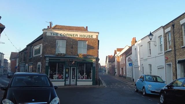 Beautiful Medieval Town England - Historic Walk in Medieval Town of SANDWICH смотреть онлайн