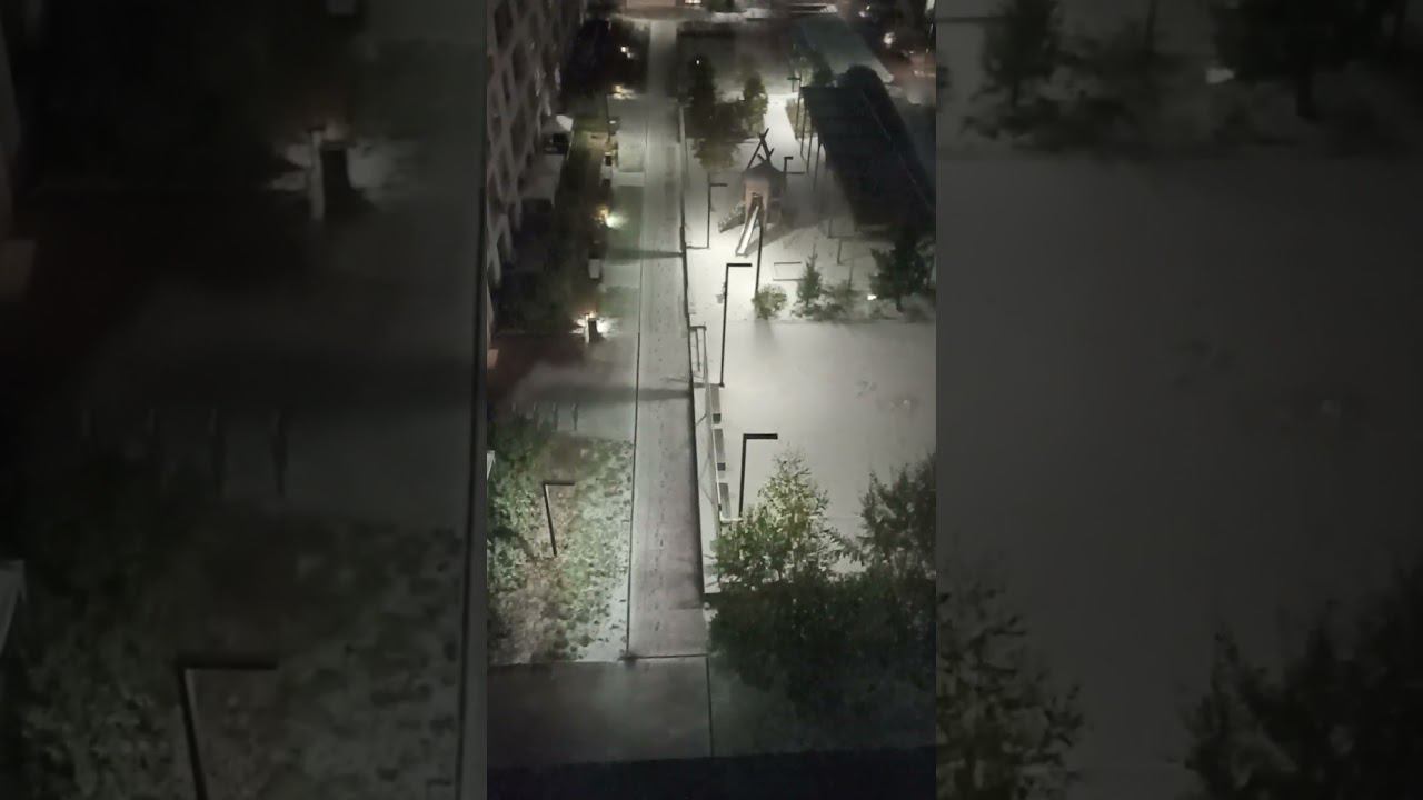 Снег #shorts смотреть онлайн