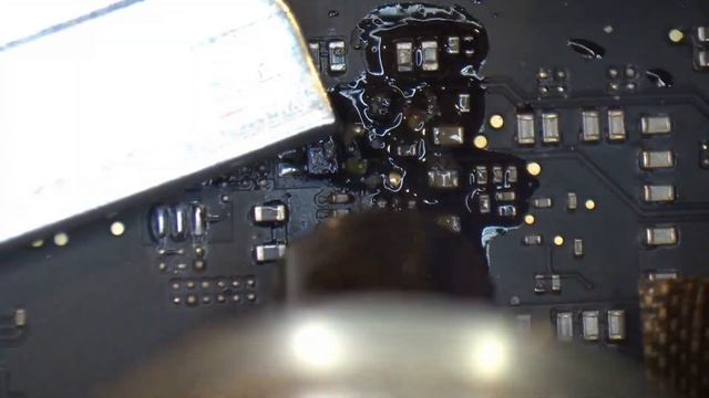 Apple MacBook Pro 14" 2022 M2 Chip - A2779 with CocaCola Damage repair ??♂️ ... Stuck in Restore! смотреть онлайн