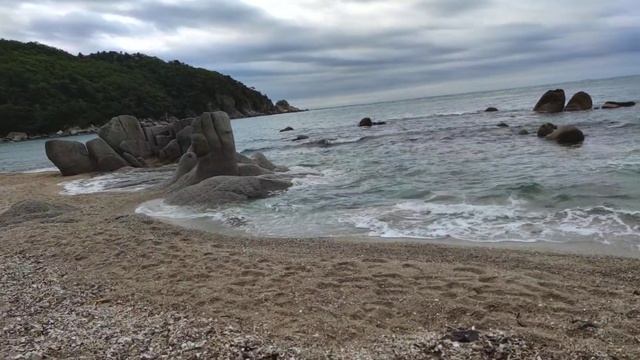 База отдыха Лазурный берег после шторма Майсак Бухта Малая Окуневая.Приморский край.Небольшой обзор смотреть онлайн