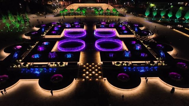 ТАНЦУЮШИЙ ФАНТАН В ДЕРБЕНТЕ