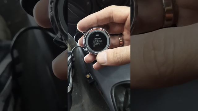 КНОПКА СТАРТ-СТОП НА HYUNDAI ACCENT смотреть онлайн