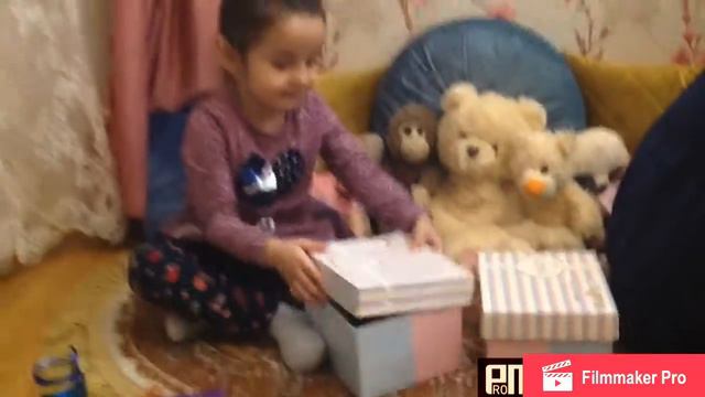 Челендж чей коктейль лучше.Сладкие коктельчики . Asiya Kids смотреть онлайн