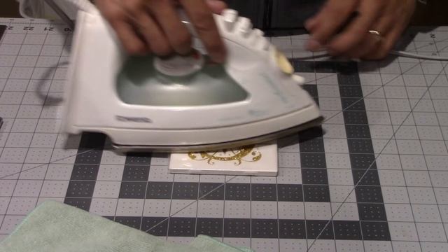 Applying HTV to tile смотреть онлайн