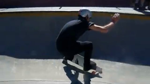 CSS CUSTOM SKATEBOARD SHOP LONGBOARD смотреть онлайн