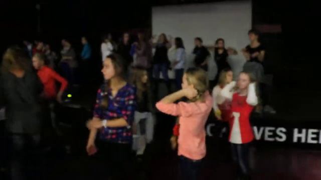 Дискотека для конкурсантов "Артек-Карпаты-Буковель" в ТК "Буковель" смотреть онлайн