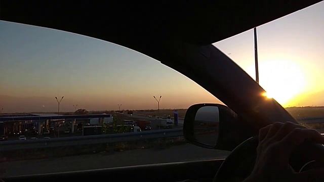 Закат солнца в Алма-Ате, Великолепный осенний закат, 20.10.2020 ®️ смотреть онлайн