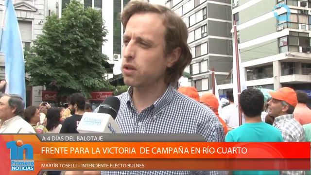 A 4 DÍAS DEL BALOTAJE смотреть онлайн