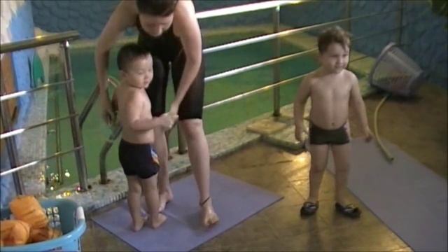 Плавание в детском центре «Кайсар» (5) смотреть онлайн