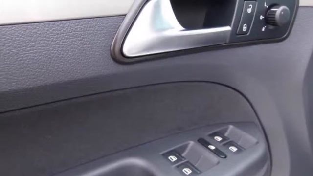 Volkswagen Touran 1.4 TSI 140pk Highline смотреть онлайн