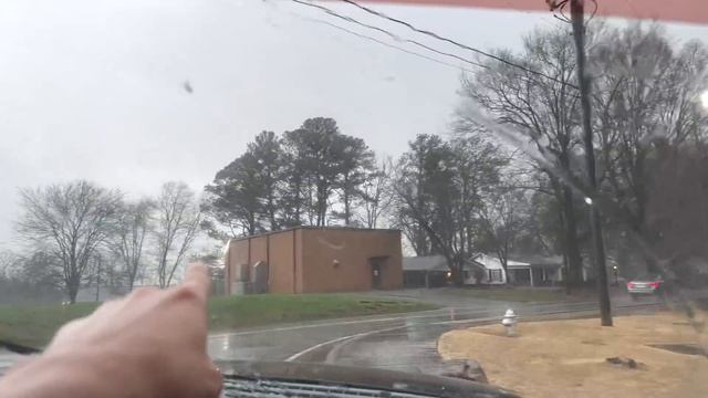 We Chased Tornadoes ALONE! смотреть онлайн