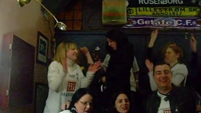 Yiddettes at the brickies смотреть онлайн
