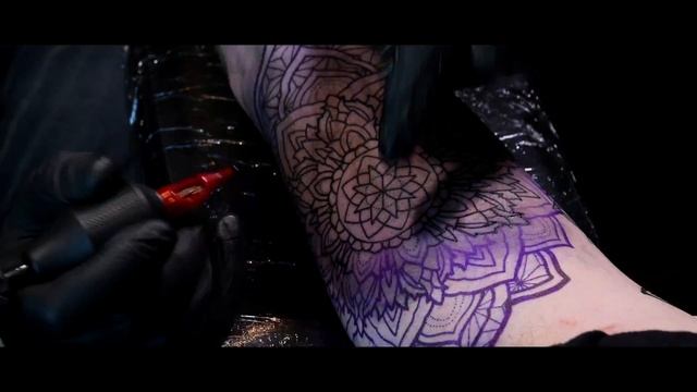 Mandala / Geometric Dotwork Tattoo Time-lapse смотреть онлайн