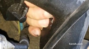 Не герметичный патрубок интеркулера приводит к обильному загрязнению маслом VW LT 2.5TDI ACV