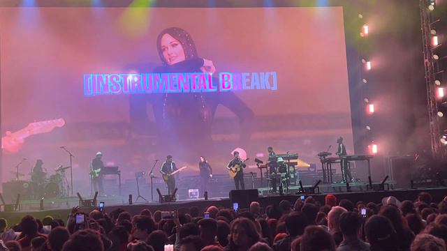 Kacey Musgraves - Dreams. Corona Capital 2022.