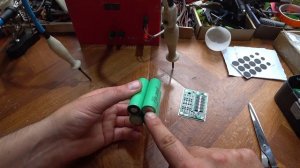 ПЕРЕДЕЛКА 14вольтового шуруповёрта  интерскол на литий-18650 для новичка.