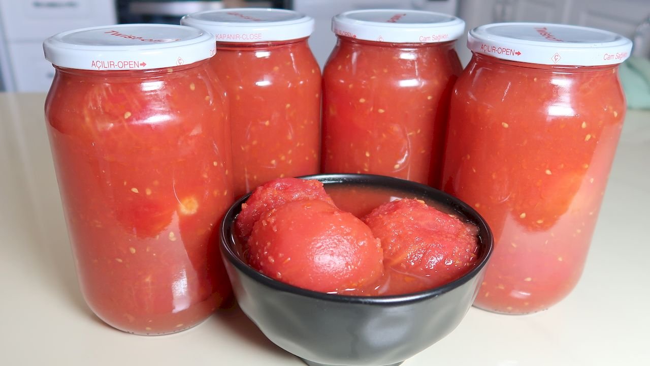 Томаты в собственном соку на зиму. ПОМИДОРЫ зимой больше НЕ ПОКУПАЮ. смотреть онлайн