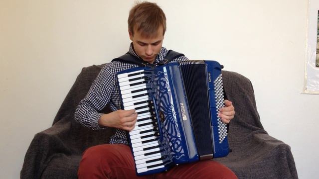 Beatles - Yesterday (accordion cover) смотреть онлайн