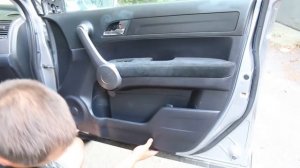 Снятие карты передней двери на Honda CR-V 3