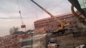 Почти упал Автокран Галичанин