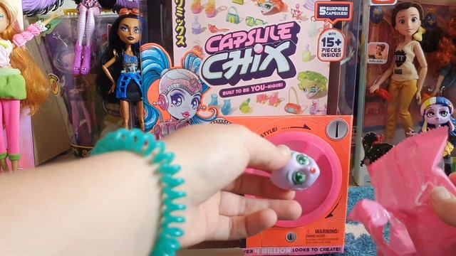 Capsule Chix review | Holo Glow | распаковка смотреть онлайн