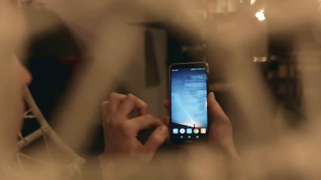 Huawei Nova 2i - шикарен за 19000 рублей?! смотреть онлайн