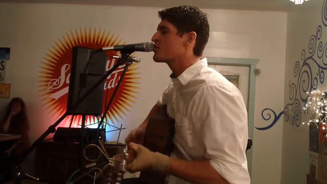 Josh Gurolla - @ Open Mic Fight peforming "Lovely" 09-27-12 смотреть онлайн
