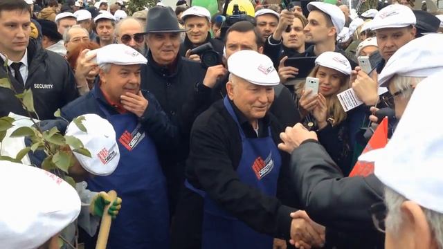 Питомник Немцево. Наш фруктовый сад в Коломенском парке. Юбилей 80 лет Юрия Лужкова - смотреть онлайн