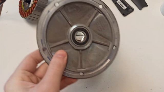 Ninebot KickScooter ES1L обзор с полным разбором. смотреть онлайн