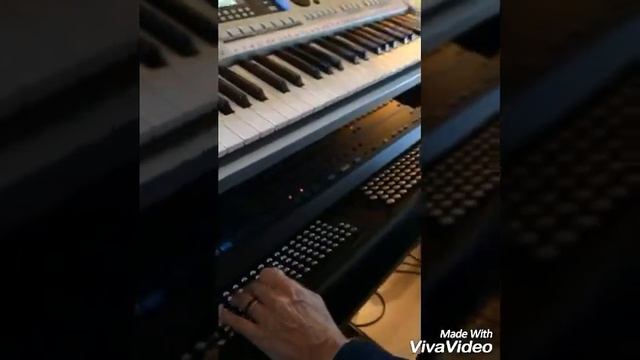 Yamaha Psr 910 Vs Roland E96