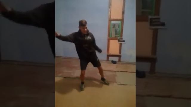 Танец под мистера дудца смотреть онлайн