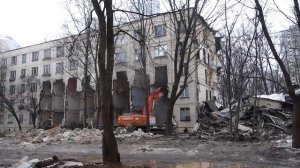 Снос панельной пятиэтажки серии К7