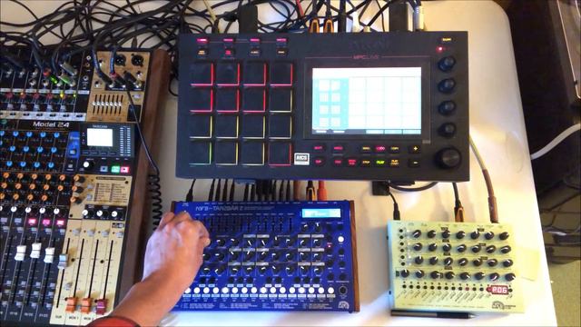 House Session 6 - MFB Tanzbar 2, Dominion Club, Akai MPC Live, DSI OB-6, Tascam Model 24 смотреть онлайн