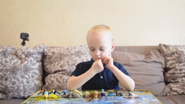 Коллекция Natoons. Обзор игрушек Kinder Surprise.