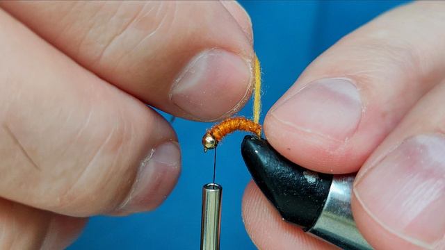 Мушка "обманка" для ловли хариуса и ленка смотреть онлайн