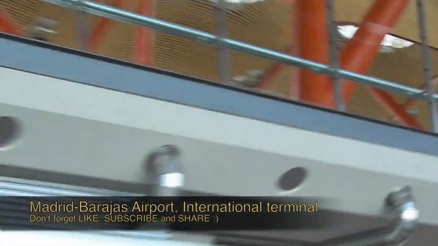 Barajas Madrid Airport смотреть онлайн
