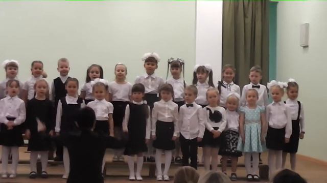 Песенка Моли. Подготовительное отделение ДШИ им. Трифонова №2 , г.Вологда смотреть онлайн