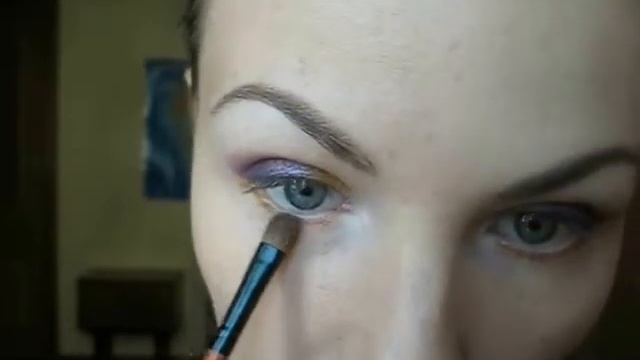 Фиолетовый с золотом смотреть онлайн