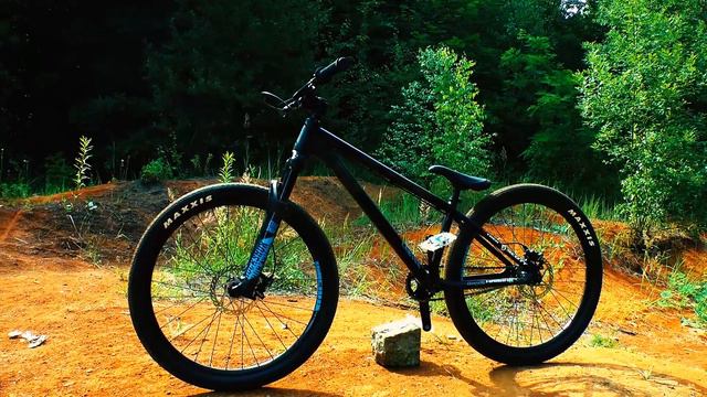 Review+ Bikecheck CANYON Stitched 360 / 720 Dirt Jump MTB 2017 NEW 180 Slopestyle Edition