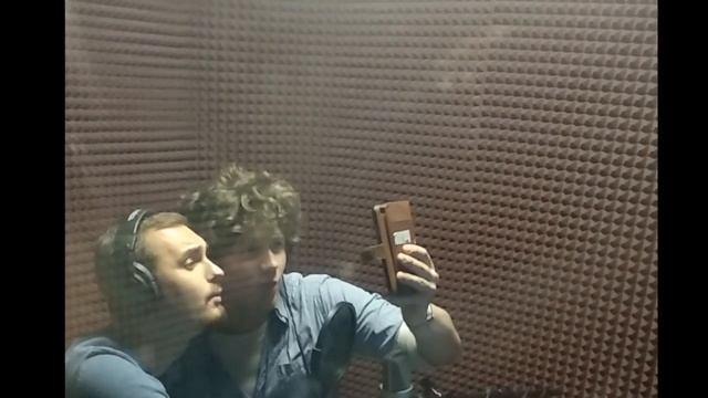 Песня "Школьник с микрофоном" (шутливая) на мотив песни "Веселый ветер". смотреть онлайн