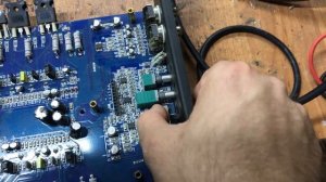 Усилитель включён но нет звука! Как починить ?