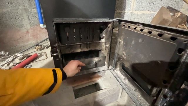 Котел Генерал 22кВт можно чистить всего 1 раз в месяц. Обзор котла в котельной, для дома 220кв.м