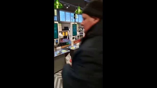 В магазинах пятёрочка устанавливают экраны для сканирования покупателей без масок и вакцинированных смотреть онлайн